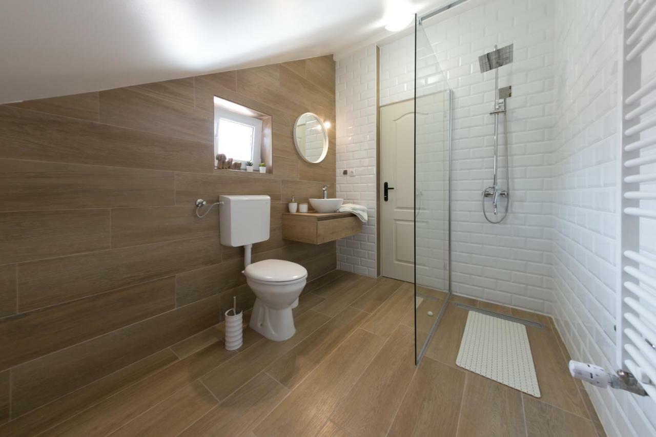 Apartamento House Smolcic Otočac Exterior foto